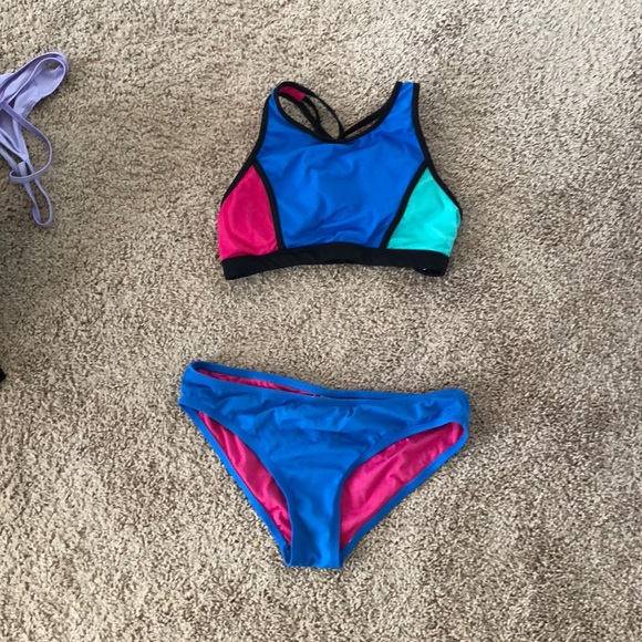Bikini set - Picture 1 of 2